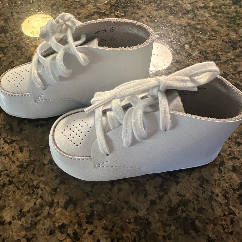 Footmates Soft Sole Classic White Kids Shoes